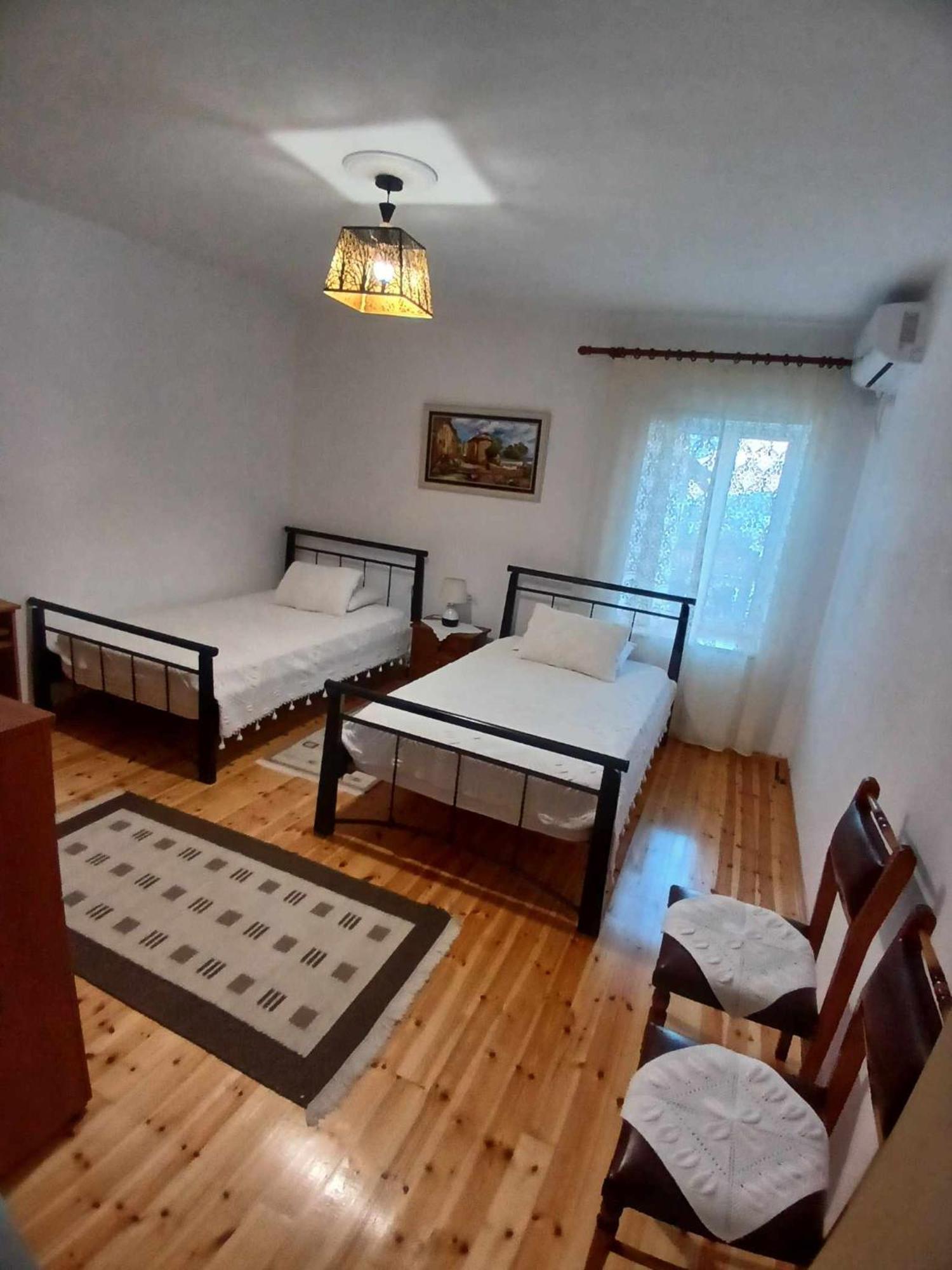 Eniguesthouse Gjirokaster Exterior photo